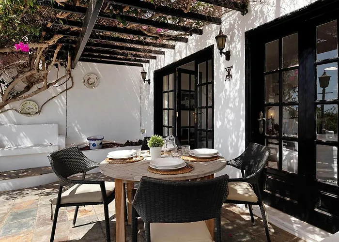 Puerto Chico 6 Playa Blanca