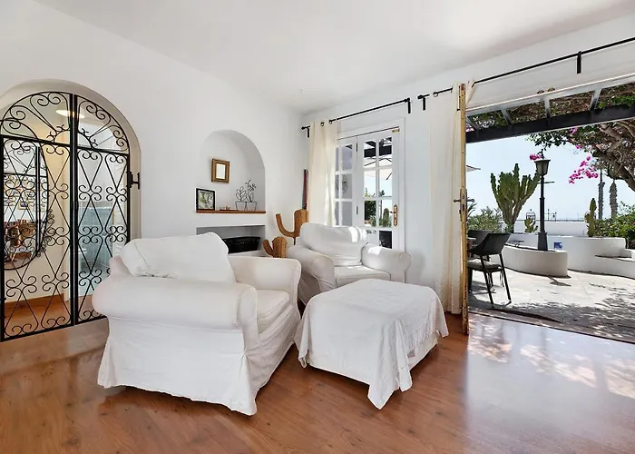 Puerto Chico 6 Playa Blanca